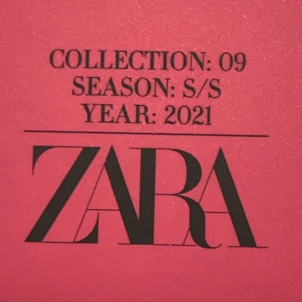 NWT. Zara Limited Edition Yellow Glass Drop Earrings.